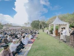 Bupati Adi Arnawa Hadiri Shalat Id di Puspem Badung, Tekankan Pentingnya Merawat Kerukunan