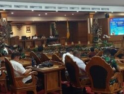 Rapat Paripurna DPRD Bali Ke-28, Ekonomi Bali 2025 Tumbuh 5,82 Persen: Koster Paparkan Capaian Pembangunan