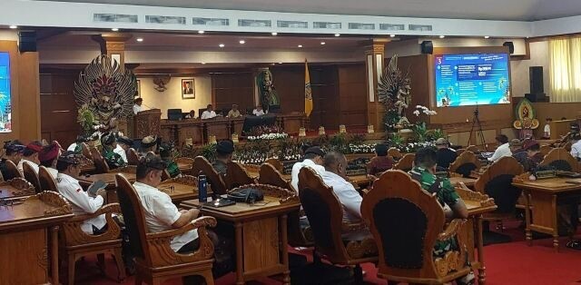sidang paripurna