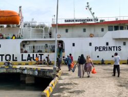 Arus Mudik Mulai Ramai, Dermaga 3 Celukan Bawang Dipadati Penumpang Tujuan Sapeken