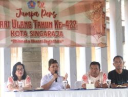 Parade Budaya Kisah Ki Barak Panji Sakti Warnai HUT ke-422 Kota Singaraja