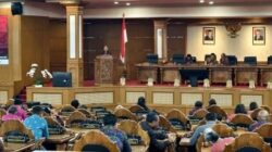 sidang paripurna1