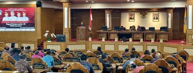 sidang paripurna1