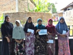 Semangat Kartini, YBM PLN Dorong Kemandirian Muslimah di Bali Utara