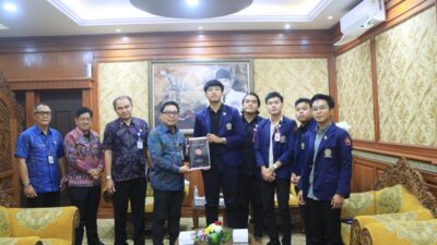 Dialog Bersama BEM FH UNUD, Wawali Arya Wibawa Perkuat Komitmen Penanganan Sampah