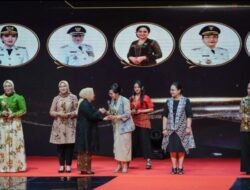 Dampak Nyata ‘Badung Peduli’ Antarkan Rasniathi Adi Arnawa Raih Women’s Inspiration Award