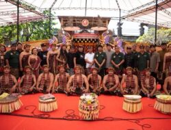 Wayan Sadar Berkat Tutur Sastra, Duta Badung Getarkan Wimbakara Taman Penasar PKB XLVIII 2026