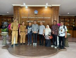 DPRD Badung Terima Kunjungan Pimpinan DPRD Karawang Jawa Barat Bahas Perpres 72 Tahun 2025