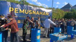 Bea Cukai Bali Nusra Musnahkan Barang Ilegal Senilai Rp11,2 Miliar