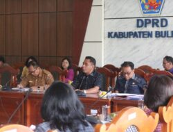 Banggar DPRD Buleleng Bahas Ranperda Pertanggungjawaban APBD 2025, Soroti Kinerja BUMD dan Penyehatan Bank Buleleng 45