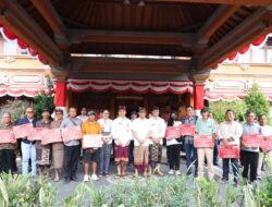 Wali Kota Jaya Negara Serahkan Bantuan Pascabencana kepada 70 Warga Terdampak