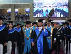 Wisuda ke-LXXX Undiksha, 1.180 Lulusan Resmi Jadi Duta Kampus di Tengah Masyarakat