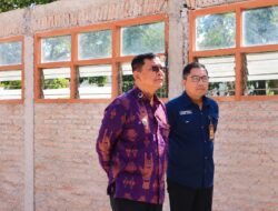 Pantau Revitalisasi Sekolah, Sutjidra Cek Langsung Dua SD di Buleleng