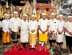 Ketua DPRD Badung Bersama Bupati Hadiri Karya Ngenteg Linggih di Pura Pemayun Seminyak