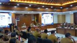 Bupati Adi Arnawa Tegaskan Program Desa Harus Linier Dengan Kebijakan Kabupaten
