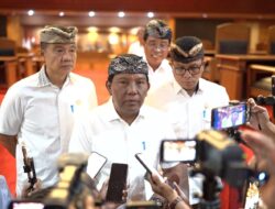 Rapat Paripurna DPRD Badung Bahas Japem atas PU Fraksi-Fraksi Soal APBD Perubahan Harus Bermanfaat Nyata bagi Warga Badung