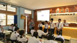 KPU Buleleng Kenalkan Demokrasi Lewat Pemilihan OSIS di SMPN 3 Singaraja