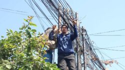 Kabel Fiber Optik Semrawut di Singaraja Mulai Ditertibkan, Kominfosanti Turun Tangan